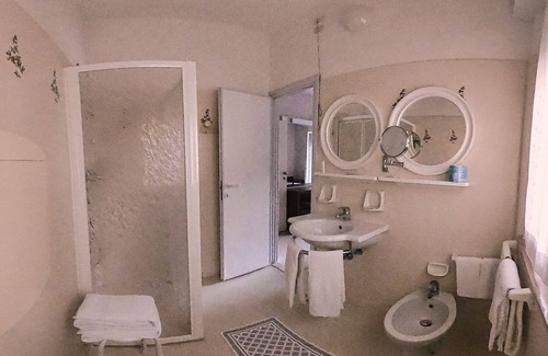 Alba Hotel | Hotel RECORD