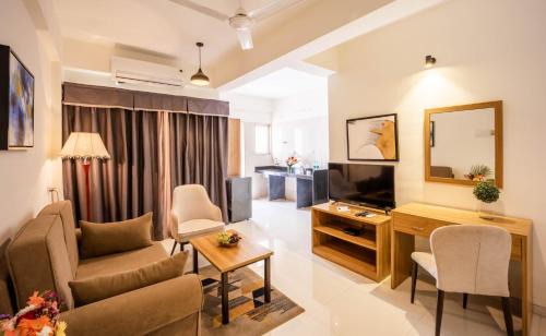 Anjuna Hotel | Hotel Reemz Beach Heaven , Anjuna