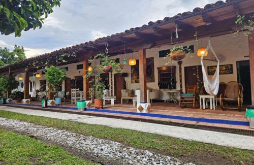 San Sebastian de Mariquita Hotel | Hotel Refugio Bike