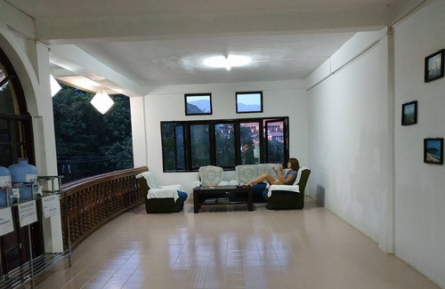 Nyaungshwe Hotel | Hotel Remember Inn
