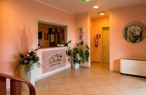 Lido Adriano Hotel | Hotel-Residence-b&b Le Dune beach service included