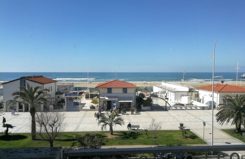 Lido di Camaiore Hotel | Hotel Residence Villa Jolanda