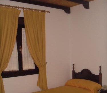 Arcos de la Frontera Hotel | Hotel Restaurante Calderon
