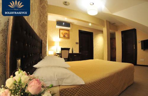 Zurawica Hotel | Hotel Restauracja VILLA BOLESTRASZYCE- PRZEMYŚL