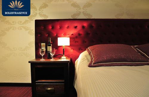 Zurawica Hotel | Hotel Restauracja VILLA BOLESTRASZYCE- PRZEMYŚL