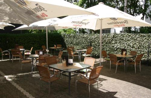 Maximin Hotel | Hotel Restaurant Balkan