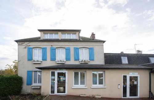 Notre Dame de la Garenne Hotel | Hotel Restaurant des 4 Ecluses