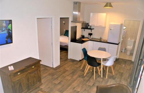 Sarlat-la-Caneda Hotel | Hotel Restaurant La Verperie