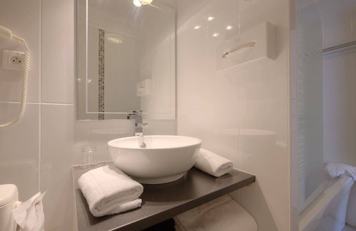 Sarlat-la-Caneda Hotel | Hotel Restaurant La Hoirie