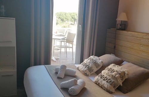 Le Grau-dʼAgde Hotel | Hotel Restaurant L'Escale