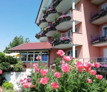 Wasserburg Casa | Hotel-Restaurant Walserhof