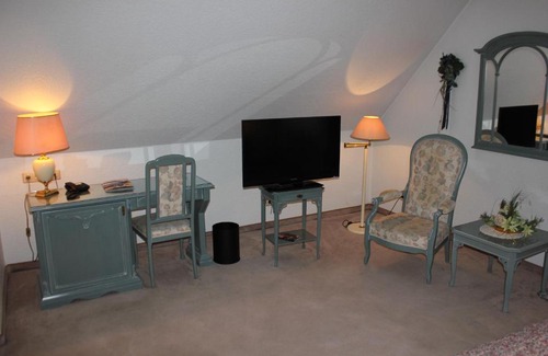 Monheim Hotel | Hotel & Restaurant Zum Vater Rhein