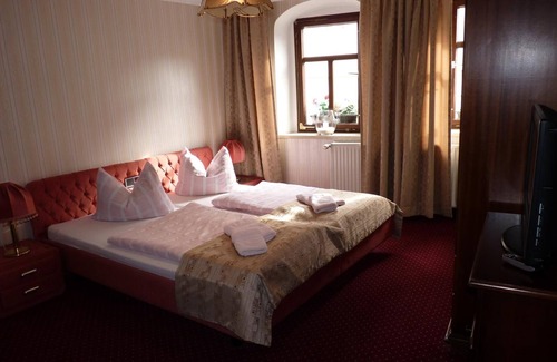 Freyburg Hotel | Hotel Restaurant Zur Traube