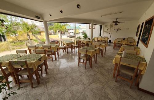Villa Gesell Hotel | Hotel Reviens