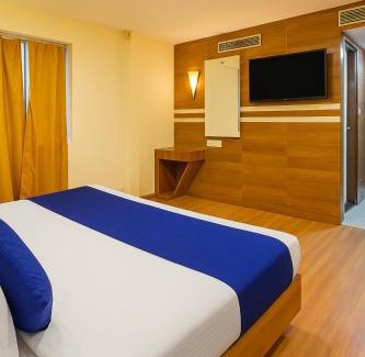 Shanthala Nagar Casa | Hotel Ringred Palace