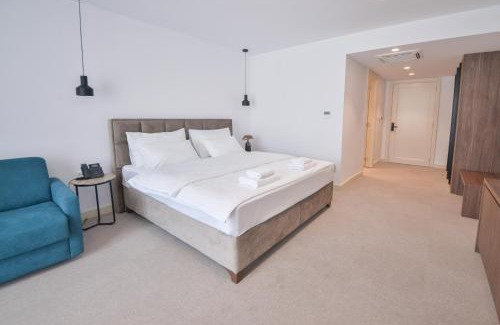 Budva Hotel | Hotel Riva