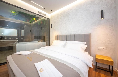 Kamez Hotel | Hotel Riviera
