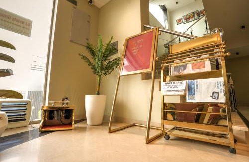 Knowledge Park III Hotel | Hotel Rj