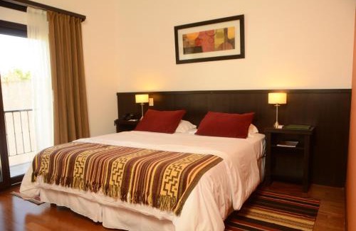 Chascomús Hotel | Hotel Roble Blanco