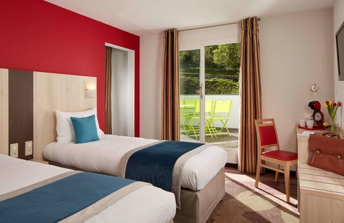 Lourdes Hotel | Hotel Roissy Lourdes