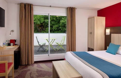 Lourdes Hotel | Hotel Roissy Lourdes