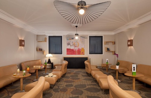 Lourdes Hotel | Hotel Roissy Lourdes