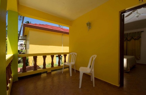 Cabarete Apartamento | Hotel room with pool, TV, safe, internet near sandy beach