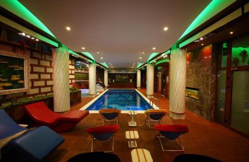 Tirana Hotel | Hotel Rosa Blu