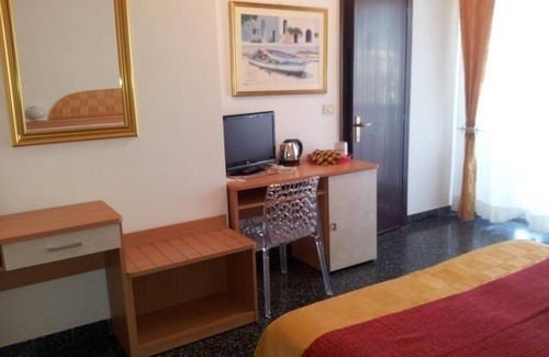 Porto San Giorgio Hotel | Hotel Rosa Meublè