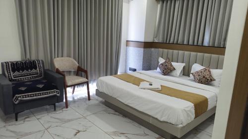 Ahmedabad Casa | Hotel Rose Gold