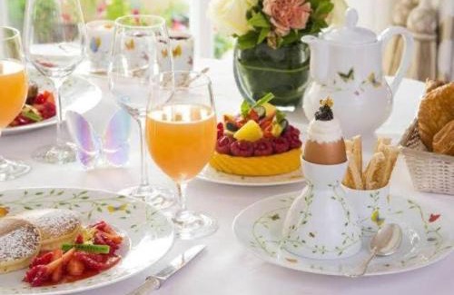 Surat Hotel | Hotel Rose inn