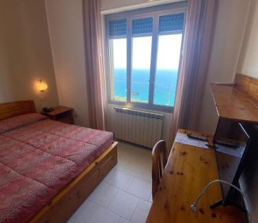 Finale Ligure Hotel | Hotel Rosita