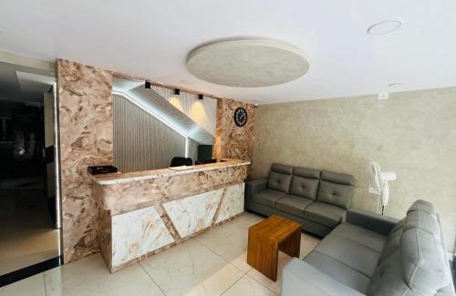 Whitefield Hotel | Hotel Rotano Garden Near Marathahalli Bridge