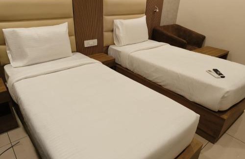 Whitefield Hotel | Hotel Rotano Garden Near Marathahalli Bridge