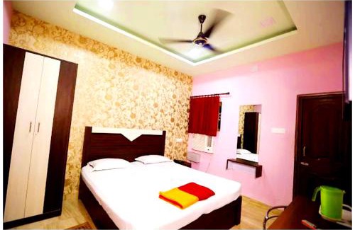 Bhubaneshwar Apartamento | Hotel Royal-INN Near Railway Station with Best Price