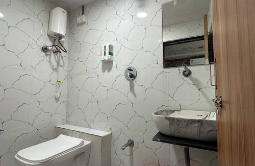 Ahmedabad Casa | Hotel Royal King
