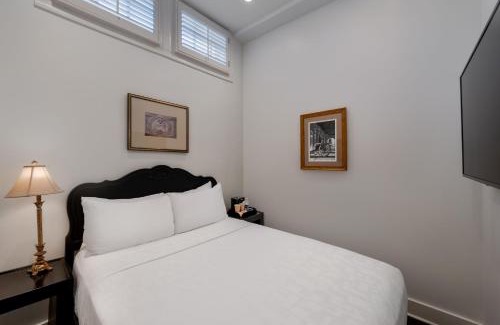 French Quarter Hotel | Hotel Royal New Orleans