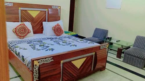 PECHS Hotel | Hotel Royal Residency