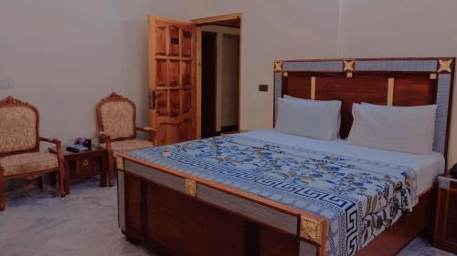 PECHS Hotel | Hotel Royal Residency
