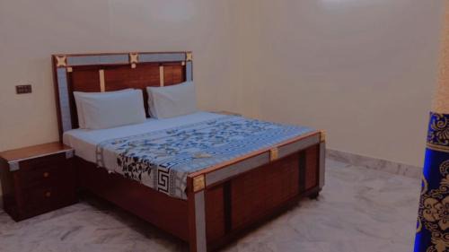 PECHS Hotel | Hotel Royal Residency