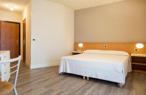 Limone sul Garda Hotel | Hotel Royal Village