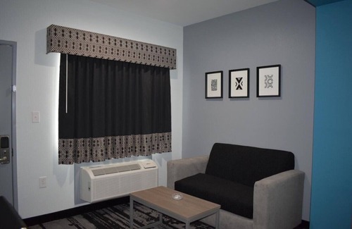 Westfield Hotel | Hotel Royale