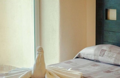 Granjas del Marqués Hotel | Hotel RRU Diamante