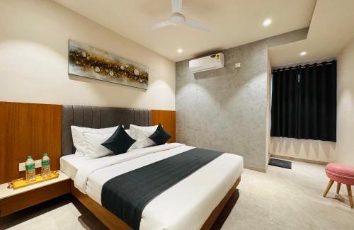 Ujjain Hotel | Hotel Rudhav Palace