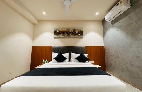 Ujjain Hotel | Hotel Rudhav Palace