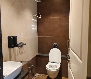 Aundha Nagnath Cabina | Hotel Rudra Residency
