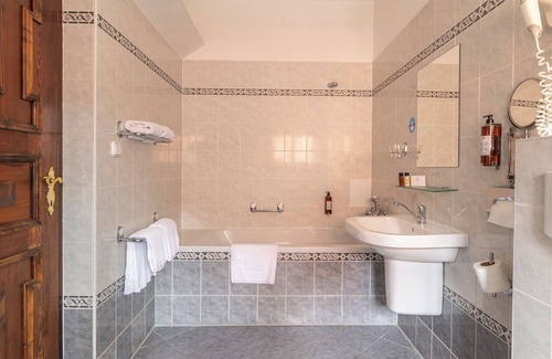 Cesky Krumlov Hotel | Hotel Ruze