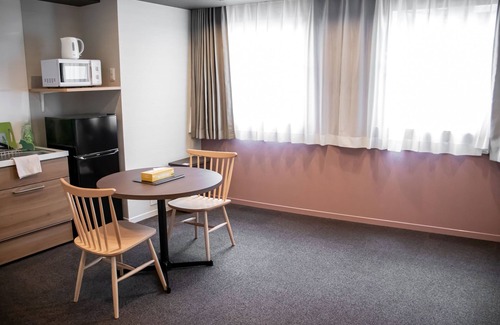 Naniwa Apartamento | Hotel S-Presso West