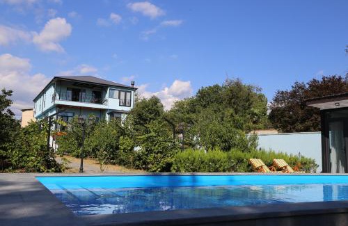 Mtskheta Casa | Hotel Saguramo Bliss