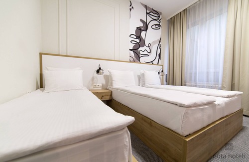 Old Town Hotel | HOTEL SAHAT